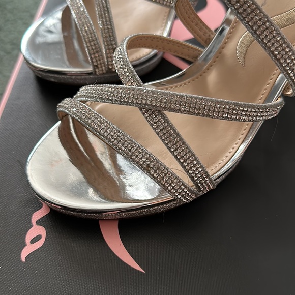 Nina Formal Heels - Picture 7 of 12